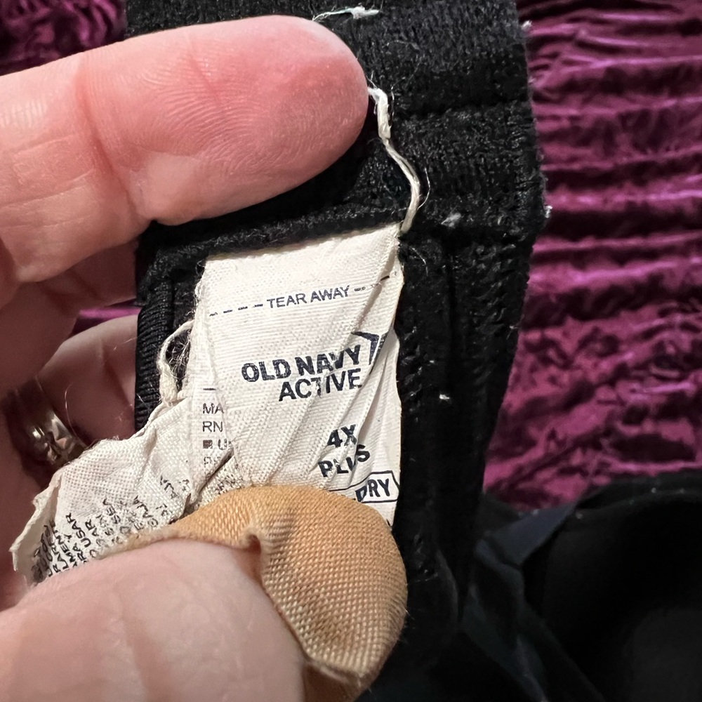 Old navy active sports bra! Size 4x